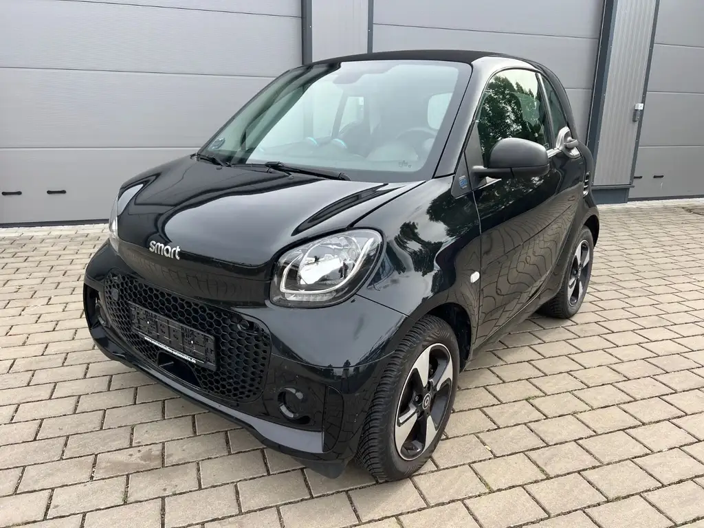 smart forTwo coupe Passion EQ NAVI PDC SH 22KW Lader