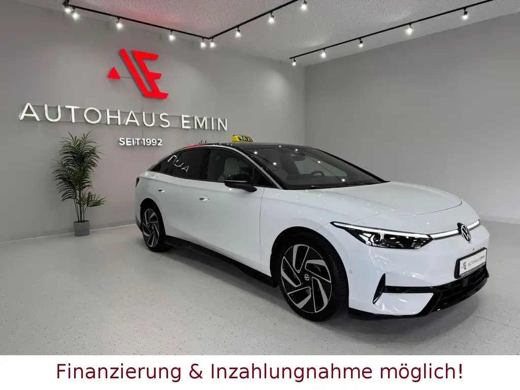 Volkswagen ID.7 Pro 210 kW *TAXI,HEAD-UP,360°,PANORAMA!*