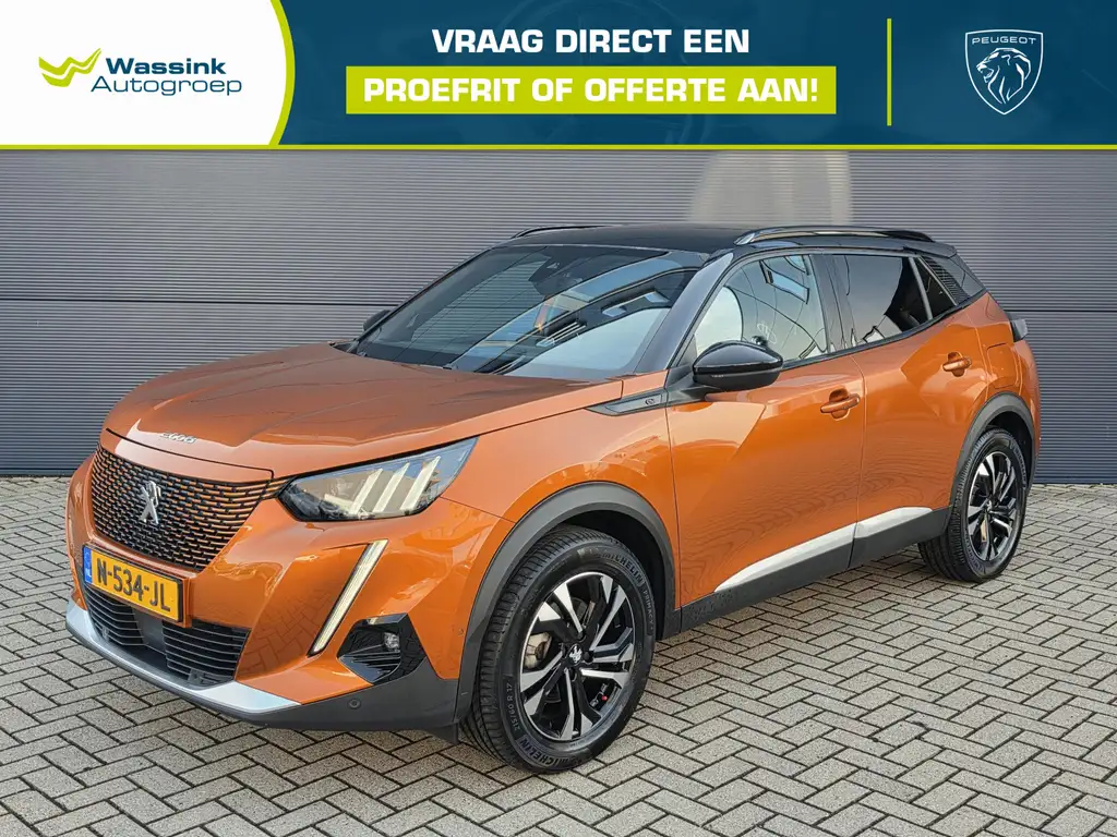 Peugeot e-2008 EV GT 50 kWh Navigatie | SOH 93% | Parkeercamera |