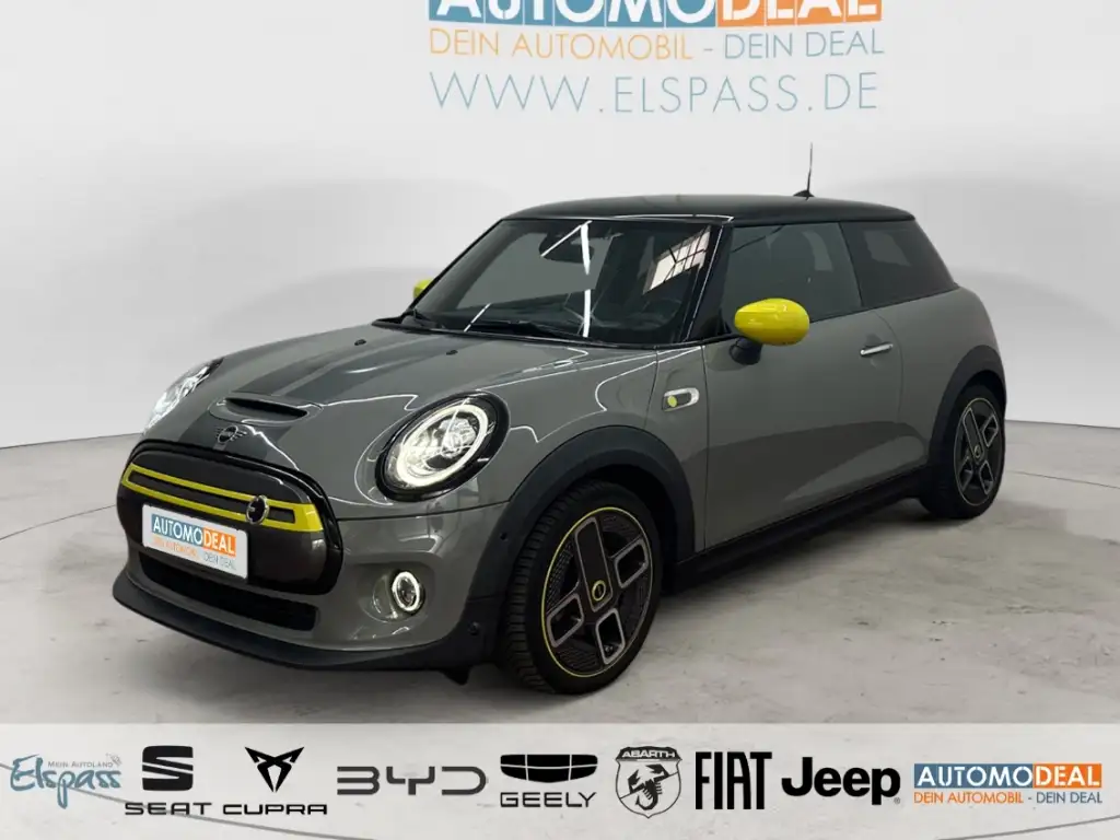 MINI Cooper SE Trim B-ZERT 99% ALLWETTER NAV LED APPLE/ANDROID DI