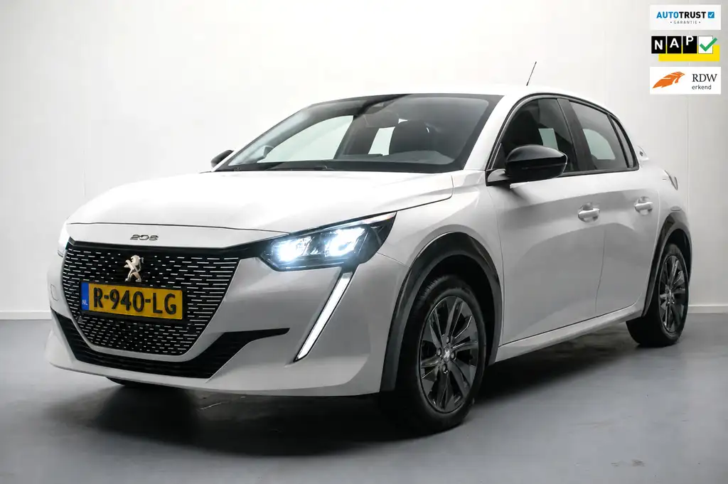 Peugeot e-208 EV Active Pack 50 kWh SOH 92% NL-auto [ 1e Eigenaa