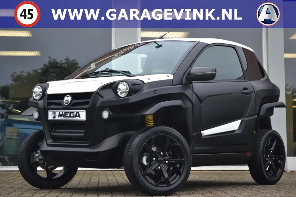 Aixam Mega eScouty EVO Elektrische Brommobiel