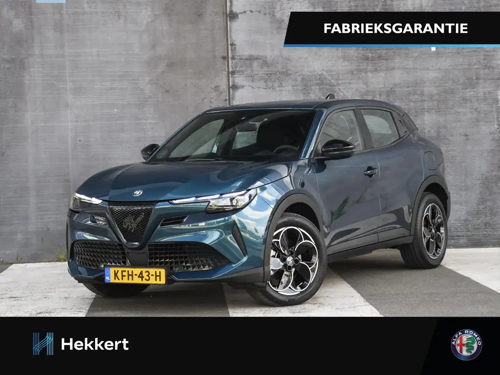 Alfa Romeo Junior Elettrica 54 kWh 156pk Automaat 18''LM | PDC ACHTE