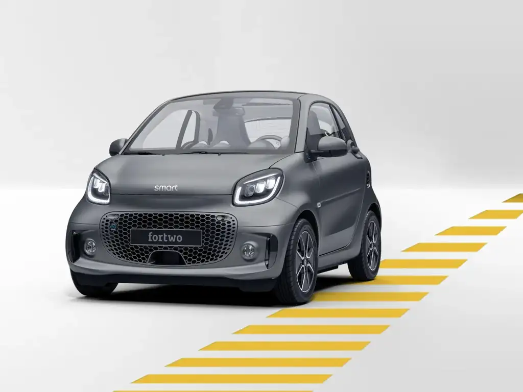 smart forTwo COUPE EQ PASSION PANO KAMERA PDC SITZHZG