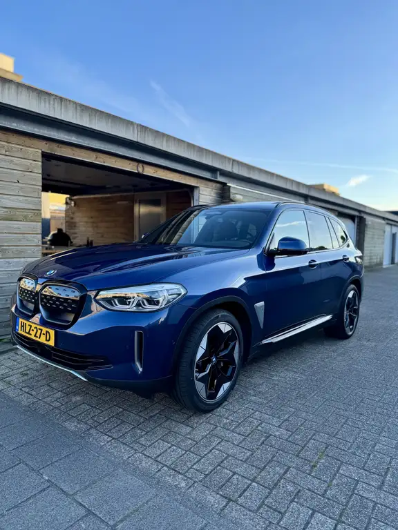 BMW iX3 High Executive | Pano | Head Up | HK Audio | 360