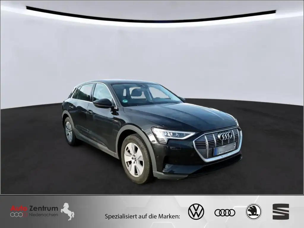 Audi e-tron quattro AZN-Haus-Förderung* Kamera-StandHz-LED
