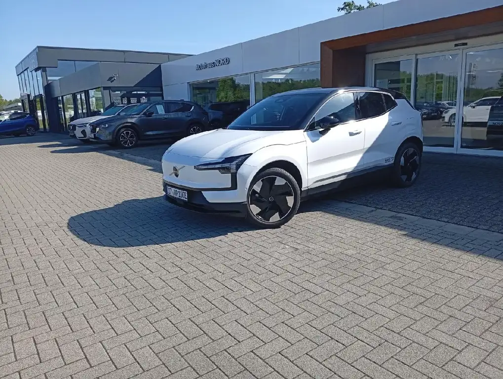 Volvo EX30 Ultra Single Ext. 2WD Pure Electric