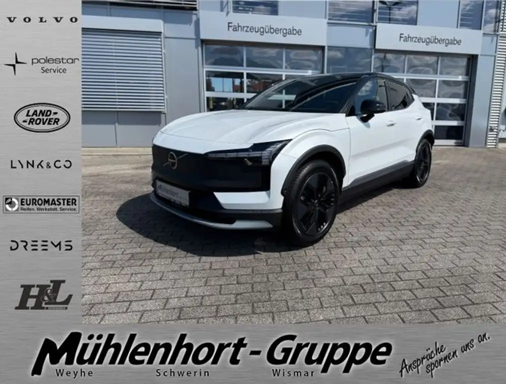 Volvo EX30 Cross Country Twin M. Perform. AWD ULTRA-BLACK