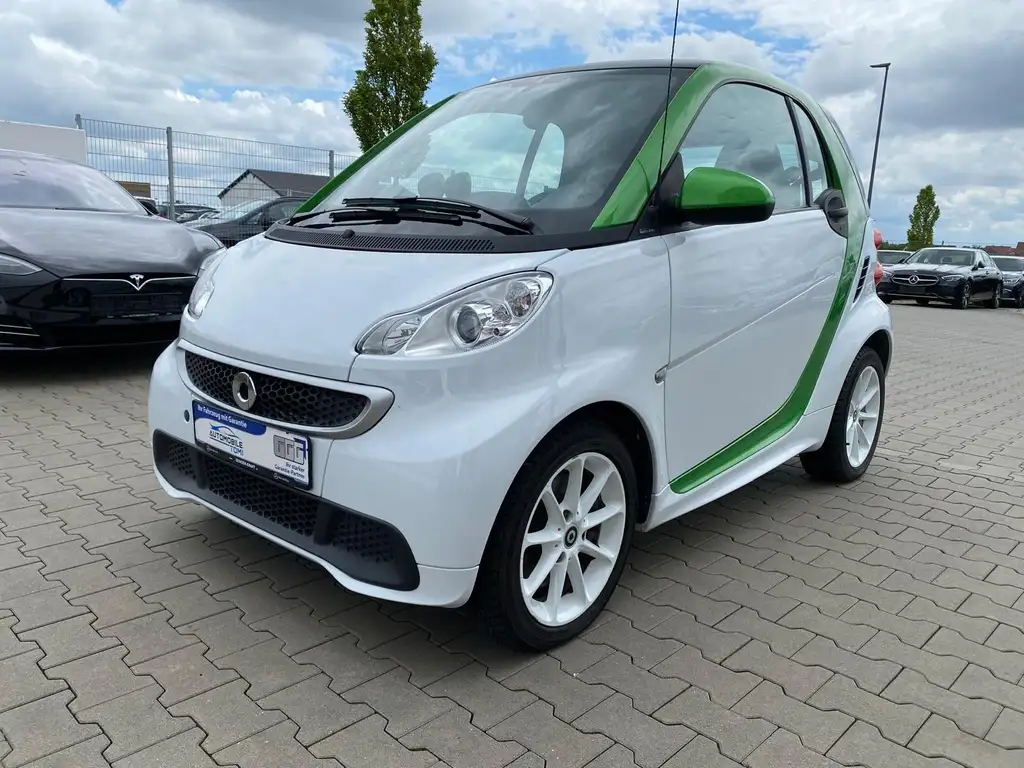 smart forTwo fortwo electric drive/Service+Tüv Neu