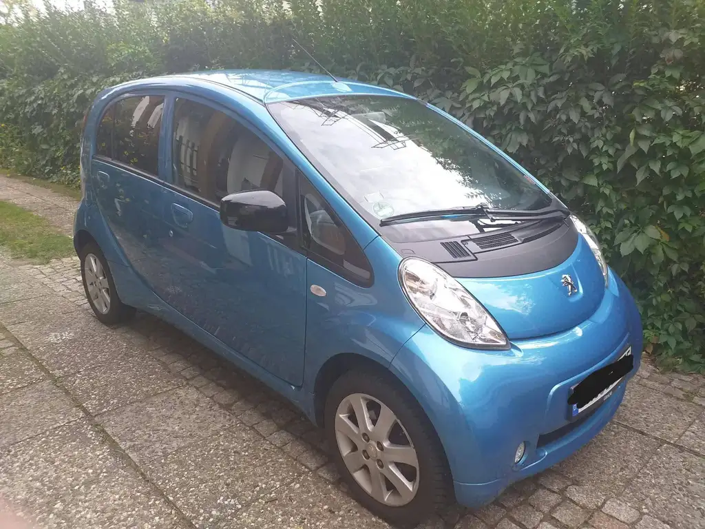 Peugeot iOn iOn Active