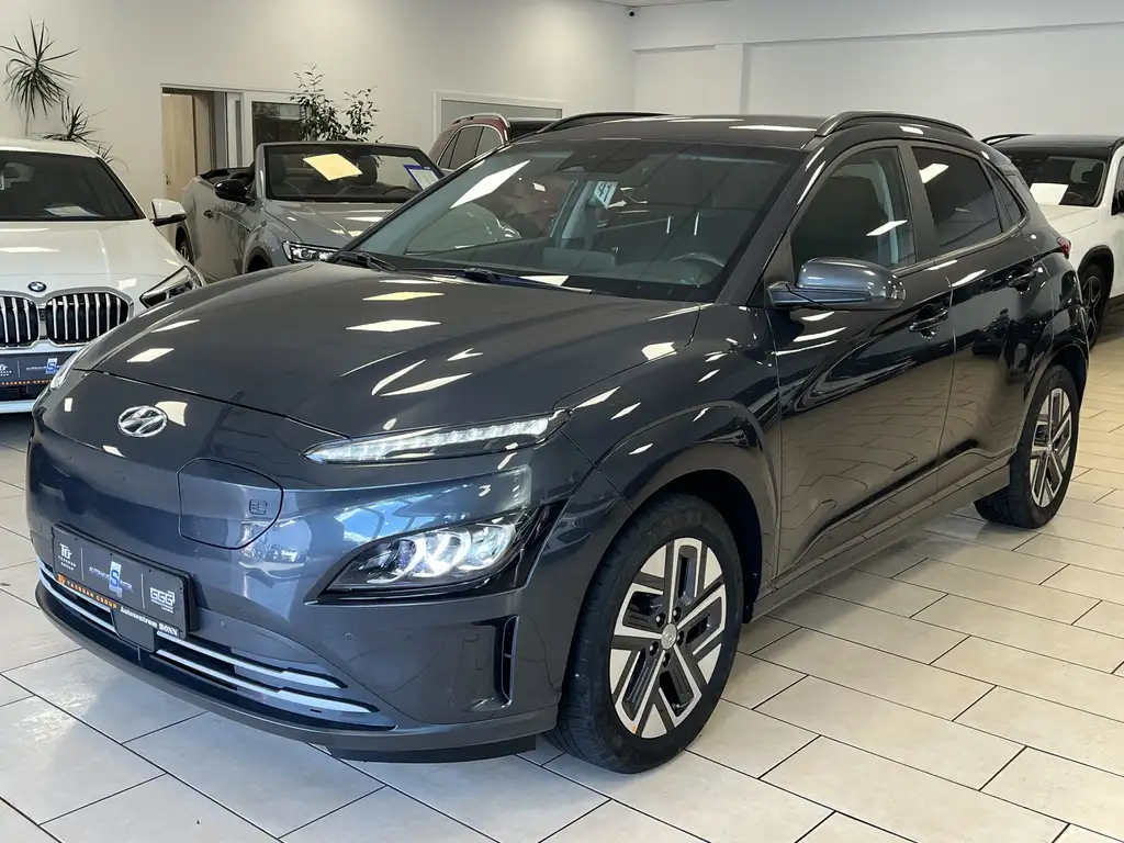 Hyundai KONA Select*CarPlay*ACC*R-Cam*SHZ*Winter-paket