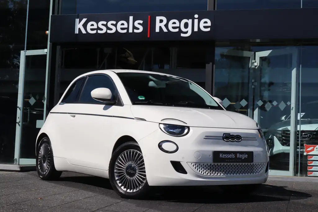 Fiat 500e Icon 42 kWh | SOH 93% | Stoelverwarming | Camera |