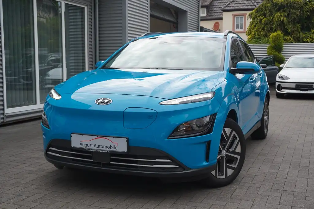 Hyundai KONA KONA Select 3Phasen ACC Lenk+SHz Kamera Keyless