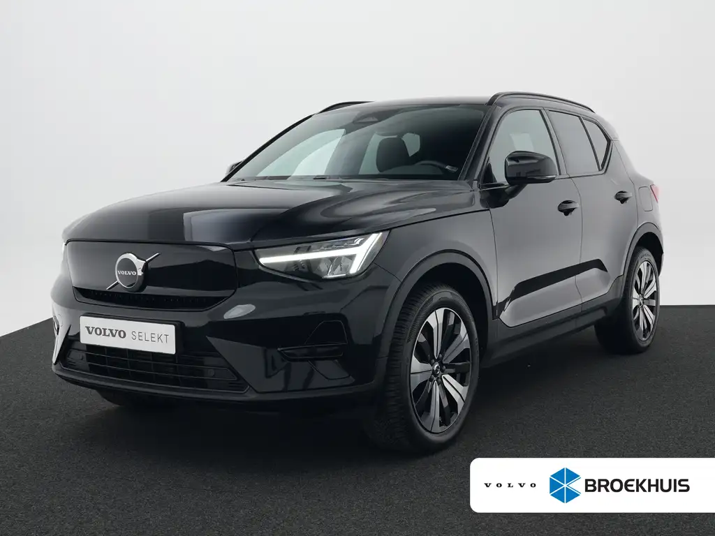 Volvo XC40 Twin Recharge AWD Plus | 408pk | Trekhaak | Warmte