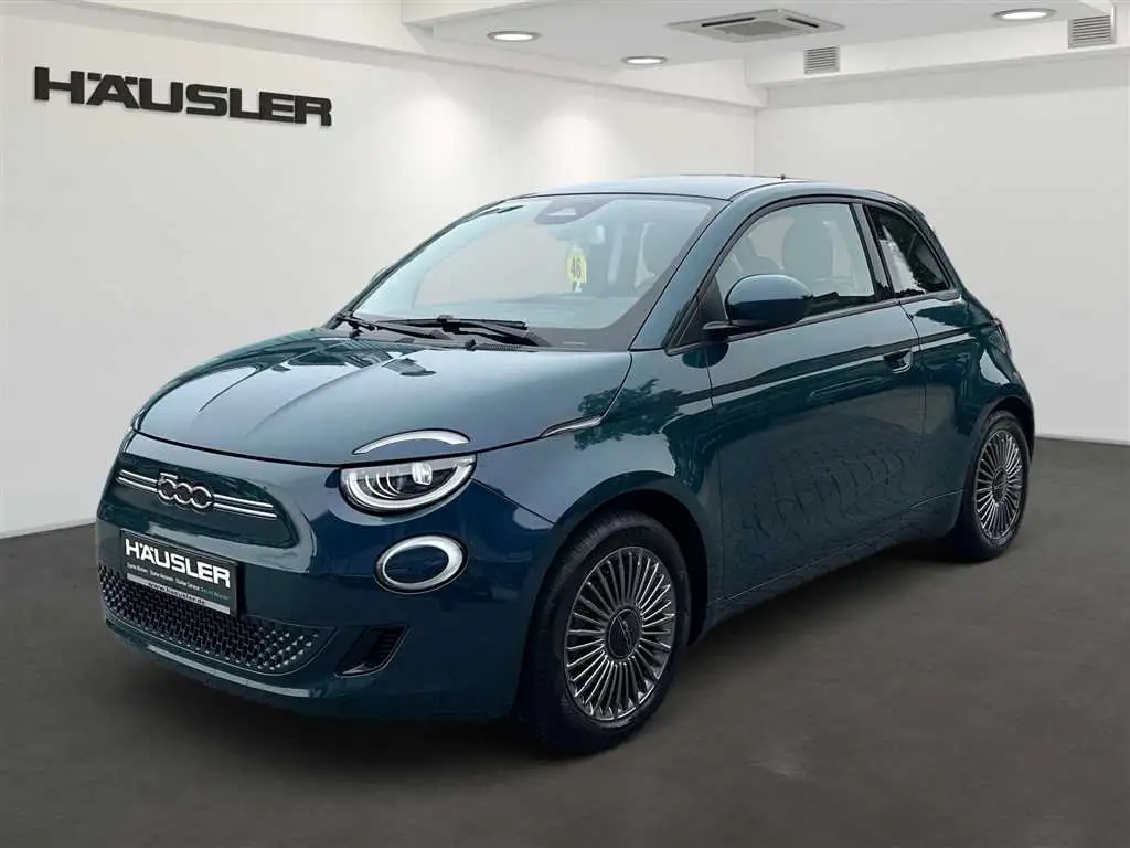 Fiat 500e 3+1 Icon Ozean Grün Navi Sitzheizung LED DAB Carpl