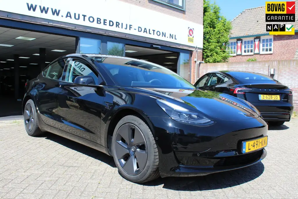Tesla Model 3 Standard RWD Plus 18.880KM!! FACELIFT