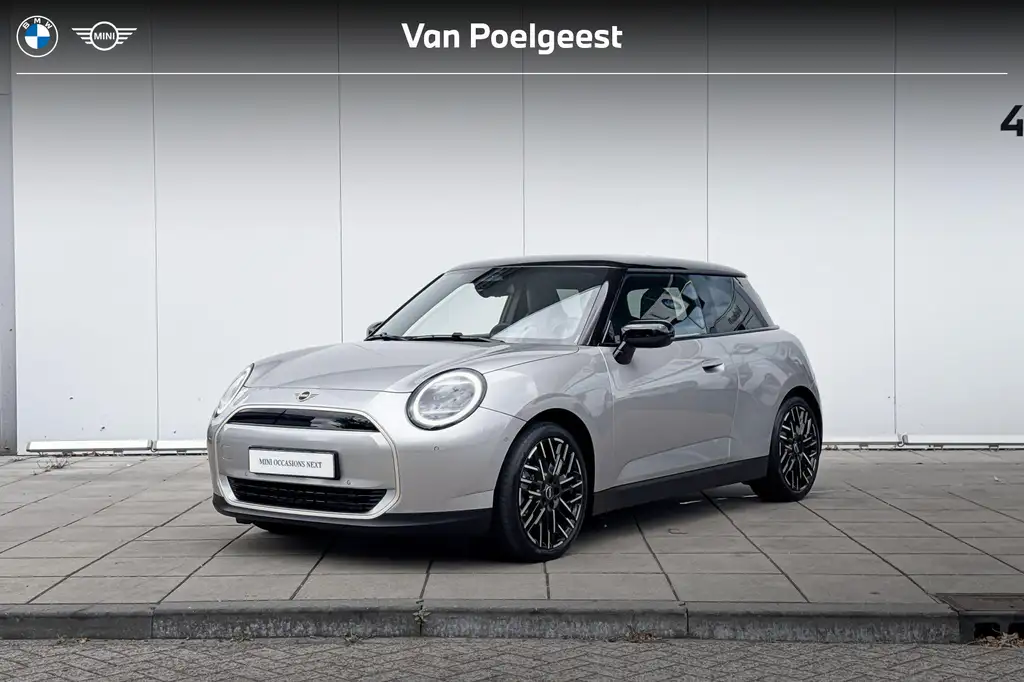 MINI Cooper 3-Deurs Classic Pakket L / Harman Kardon / Head Up