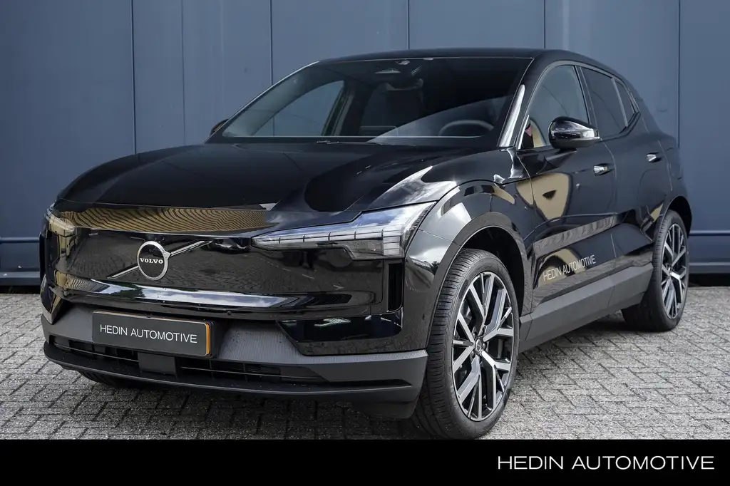 Volvo EX30 Single Motor Ext Range Plus Black Ed Europa | Elek