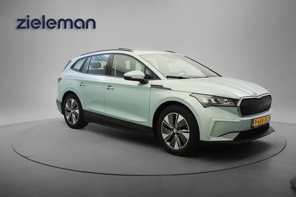 Skoda Enyaq 60 - Panorama, Carplay, Camera, SOH 90.69%