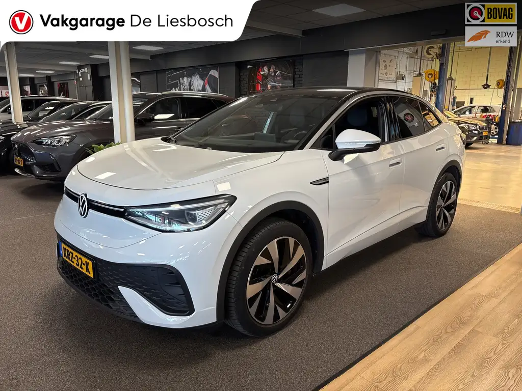 Volkswagen ID.5 Pro 77 kWh / Soh 95,2 / warmtepomp / trekhaak / he