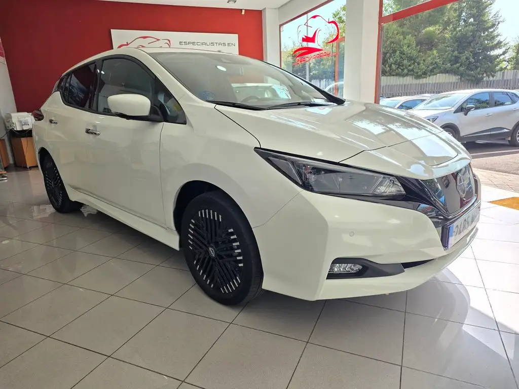 Nissan Leaf 62kWh e+ Tekna ProPilot Park