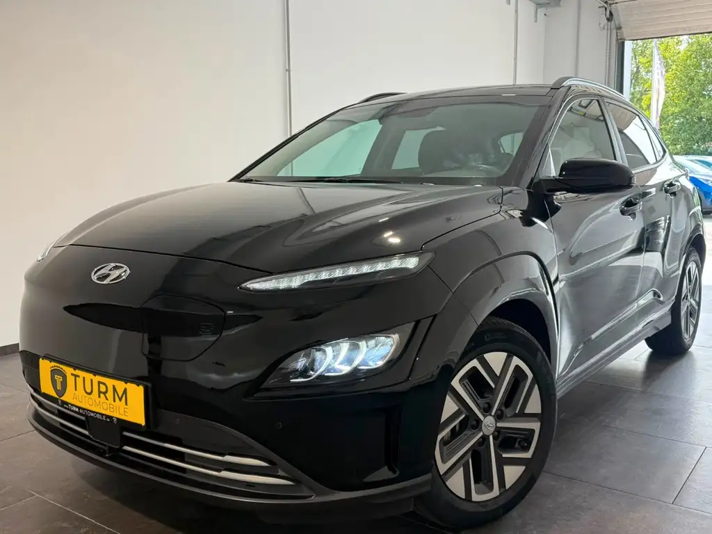 Hyundai KONA E-KONA Trend 64kWh|SOH98%|Garantie05/30|Wärmep