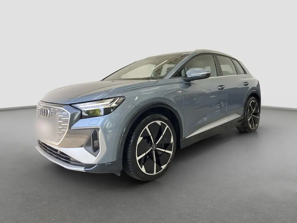 Audi Q4 e-tron 40 S-Line AHK Sonos HUD Keyless Matrix