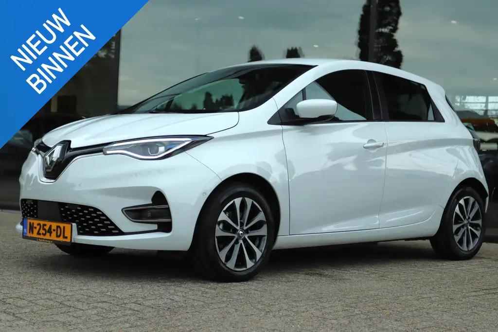 Renault ZOE R135 INTENS 52KWH SOH 92.4% | KOOPACCU | CARPLAY |