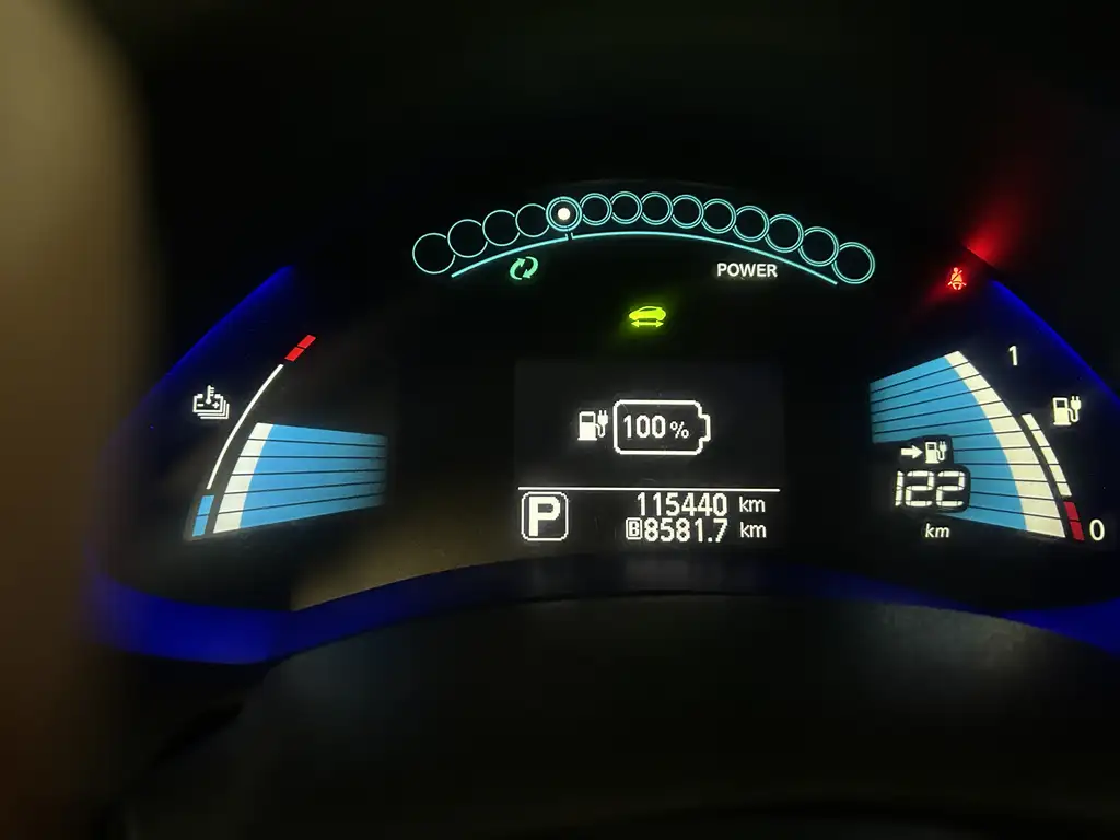 Nissan Leaf Enel edition 30kW 109cv
