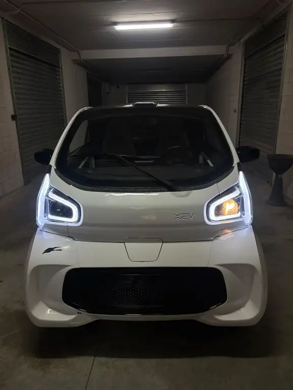 XEV Yoyo
