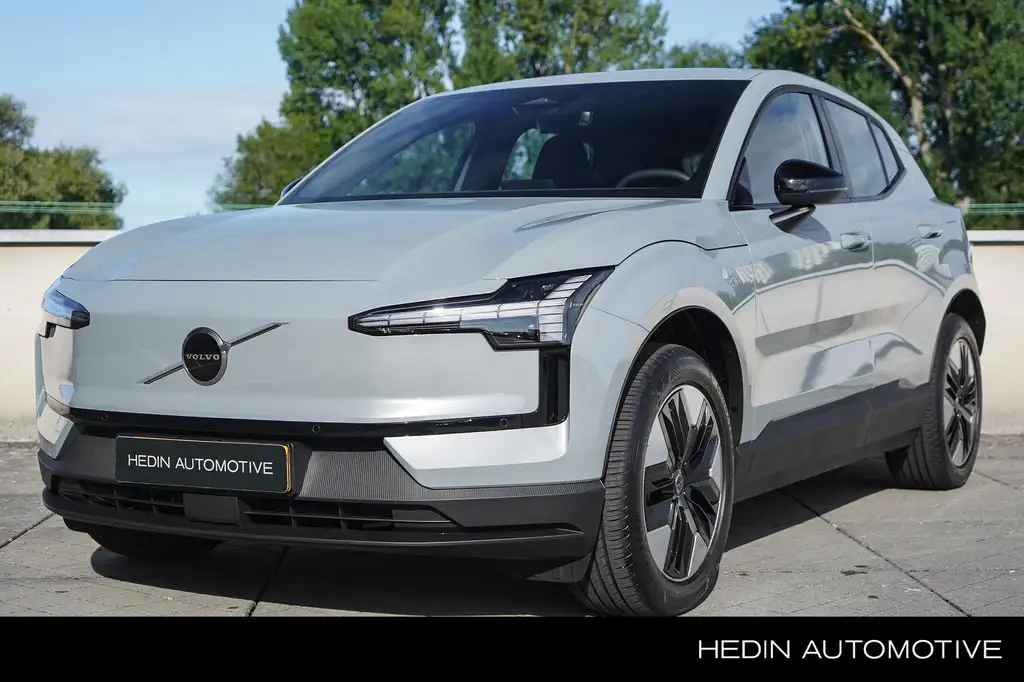Volvo EX30 P5 Long Range Plus Black Edition Europa 69 kWh | P