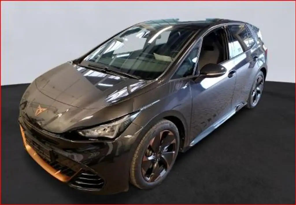 CUPRA Born 150 kW Tech/Pilot M Sportpaket Kam SHZ LM19