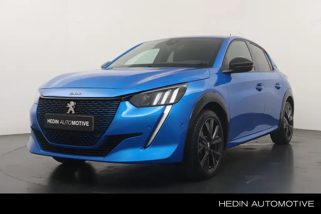 Peugeot e-208 GT 350 50 kWh | SOH 96% | Stoelverwarming | Parkee