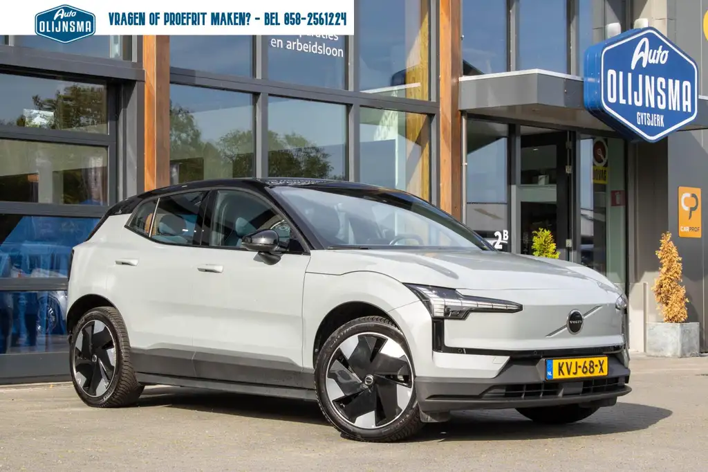 Volvo EX30 Single Motor Extended Range Plus 69 kWh|Harman|Cam