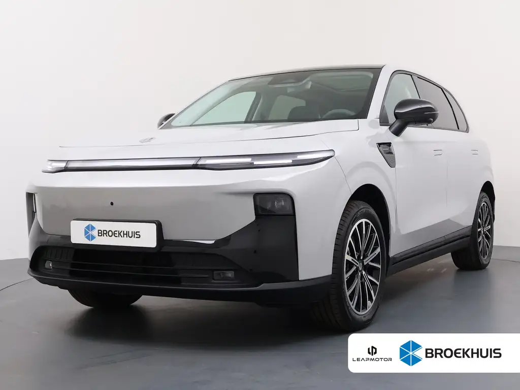 Leapmotor B10 Design ProMax 67.1 kWh | DEMO | €1500,- korting !!