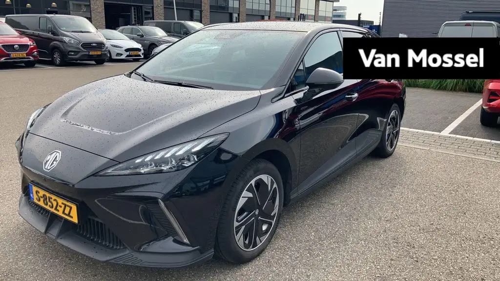 MG 4 Electric Luxury 64 kWh | Navi | Led Koplampen | 36