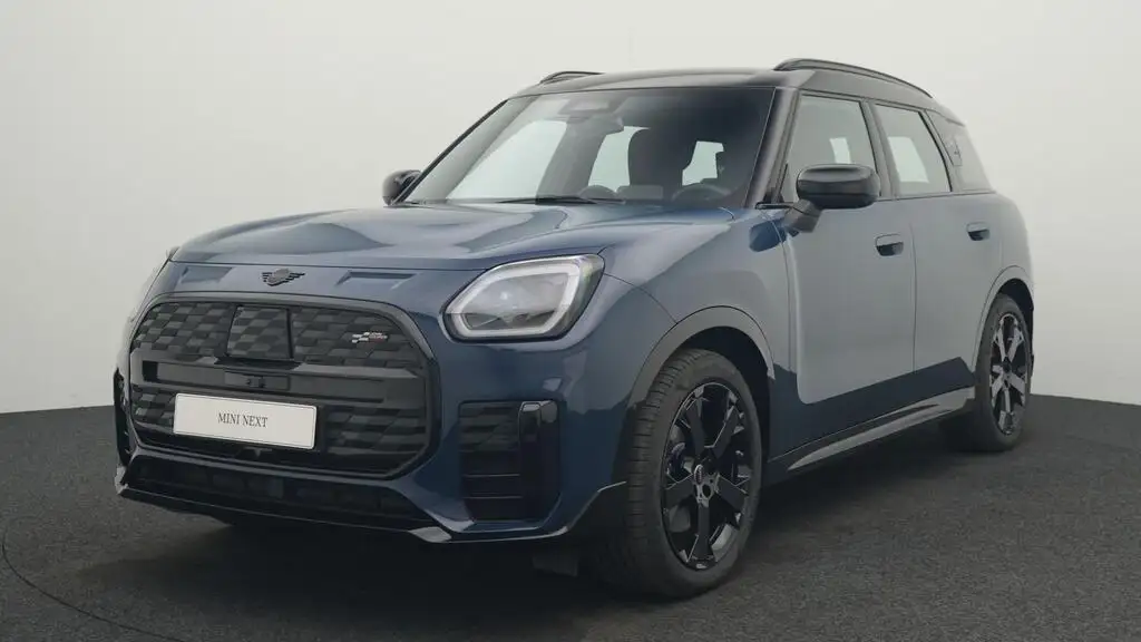 MINI Countryman SE All4 John Cooper Works Trim
