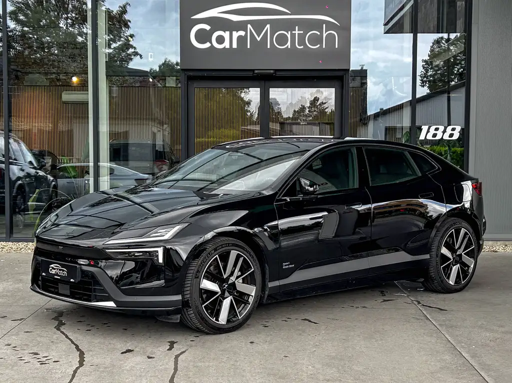 Polestar 4 Long Range Single Motor - PILOT | PLUS