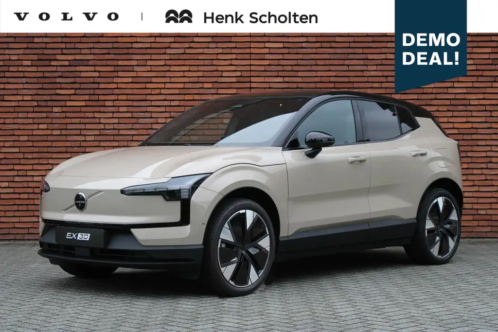 Volvo EX30 Twin Motor Performance Ultra 69 kWh | DEMO DEAL |