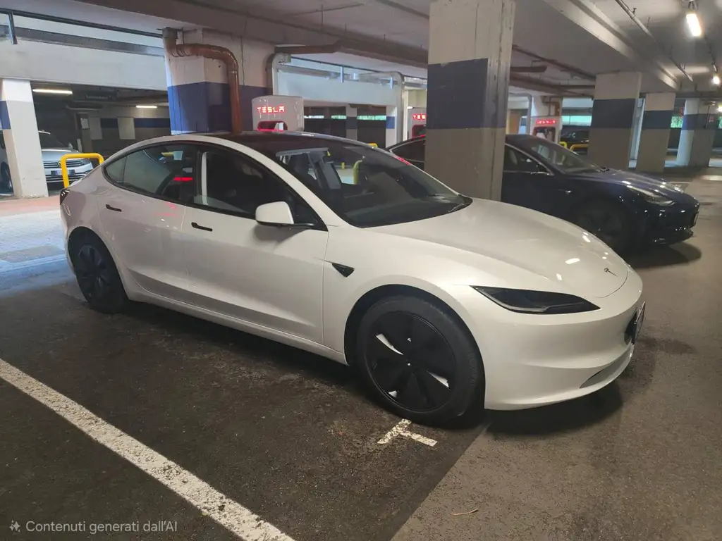 Tesla Model 3 Model 3 Highland rwd