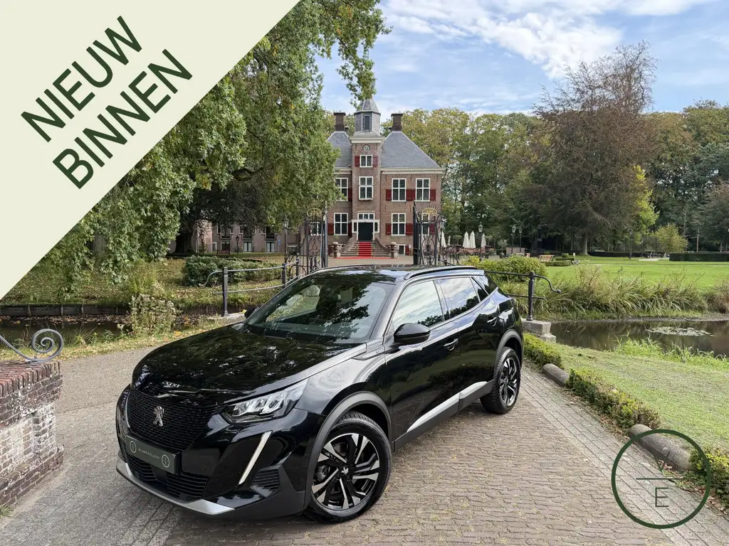 Peugeot e-2008 EV Allure Pack 50 kWh | 10.000KM !! | CarPlay | 36