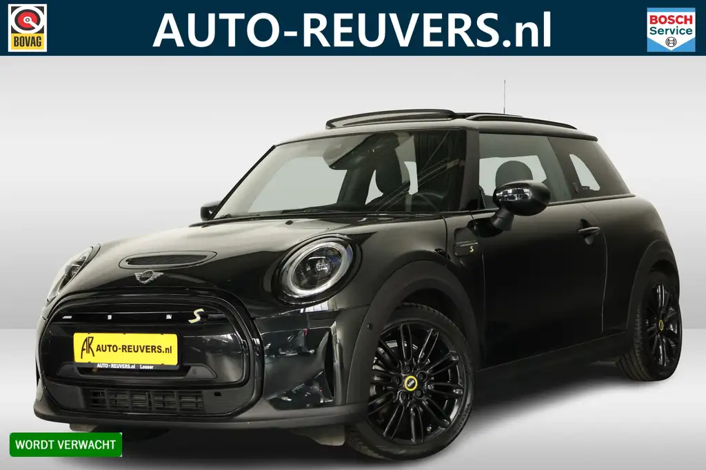 MINI Cooper Electric MINI Yours 33 kWh / LED / Opendak / Leder