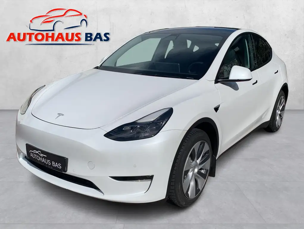 Tesla Model Y Long Range AWD * Mwst ausweisbar*