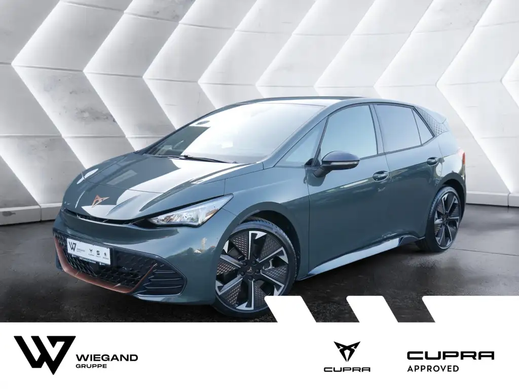 CUPRA Born 240 kW VZ KAMERA NAVI ACC HUD LED 360°
