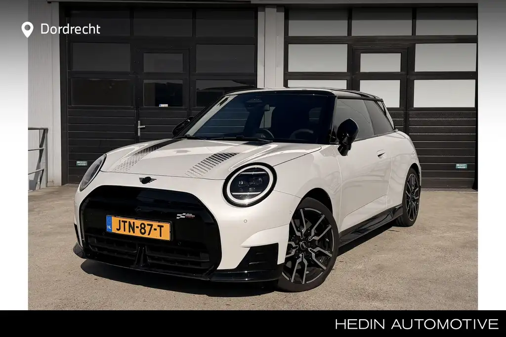 MINI John Cooper Works E Electric SE Cooper 54.2 kWh Pakket M | Panoramadak