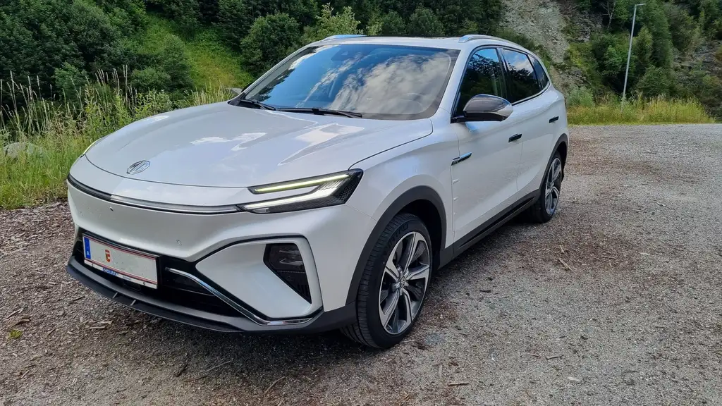 MG Marvel R Marvel R Electric 70 kWh Performance Performance