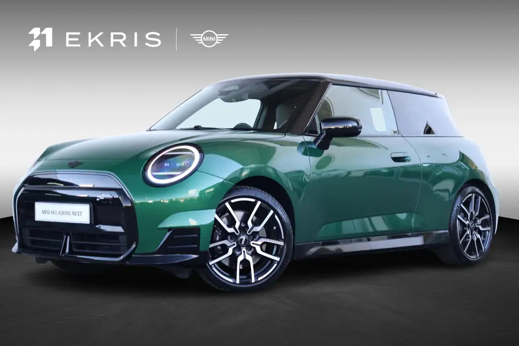 MINI John Cooper Works E 3-Deurs Cooper M 40.7 kWh | SoH 99% | Glazen Panor