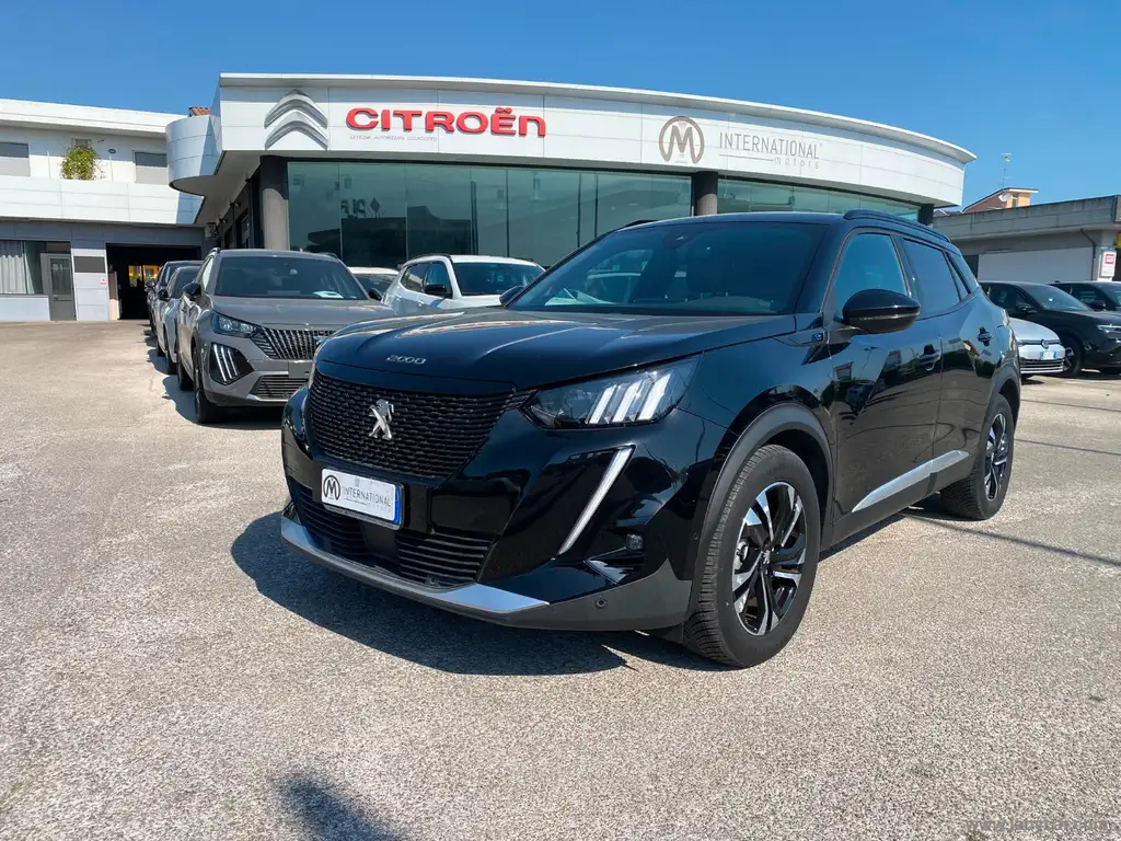 Peugeot e-2008 E- ELECTRIC 136 CV GT