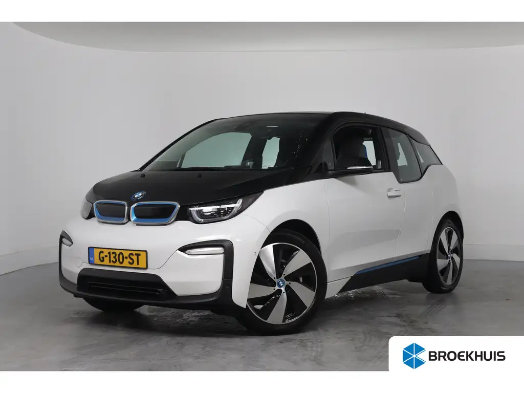 BMW i3 Basis 120Ah 42 kWh | Navigatie | Camera | LED | Cr