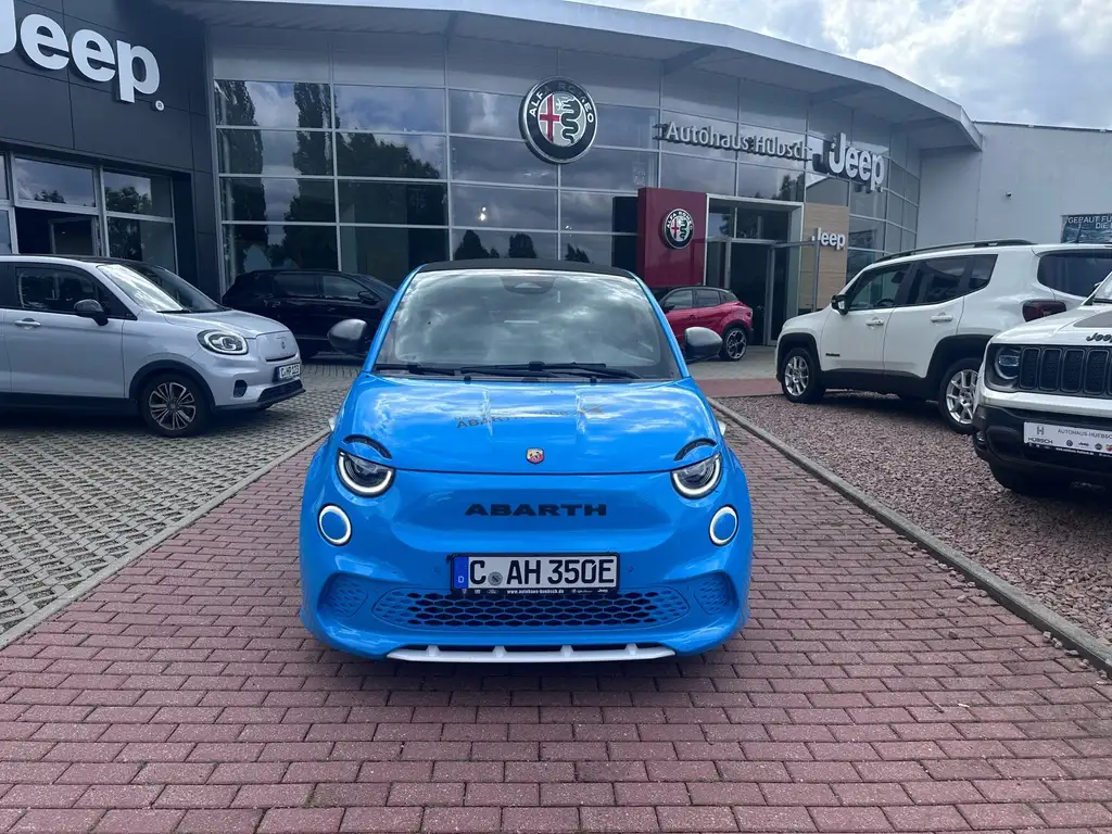 Abarth 500e Cabrio Turismo